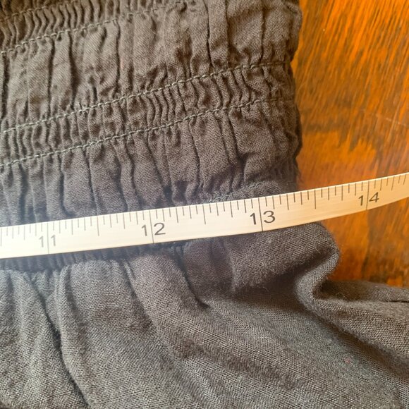 NWT EVERLANE The Gauze Off-the-Shoulder Dress Black S Smocked Bodice Fit & Flare - Picture 7 of 8